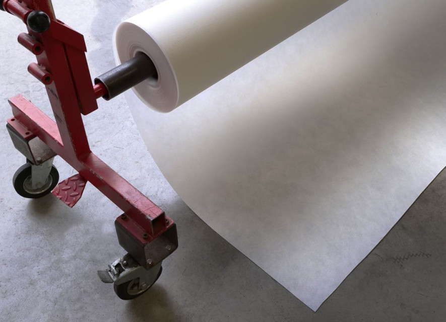 Witte foam op rol